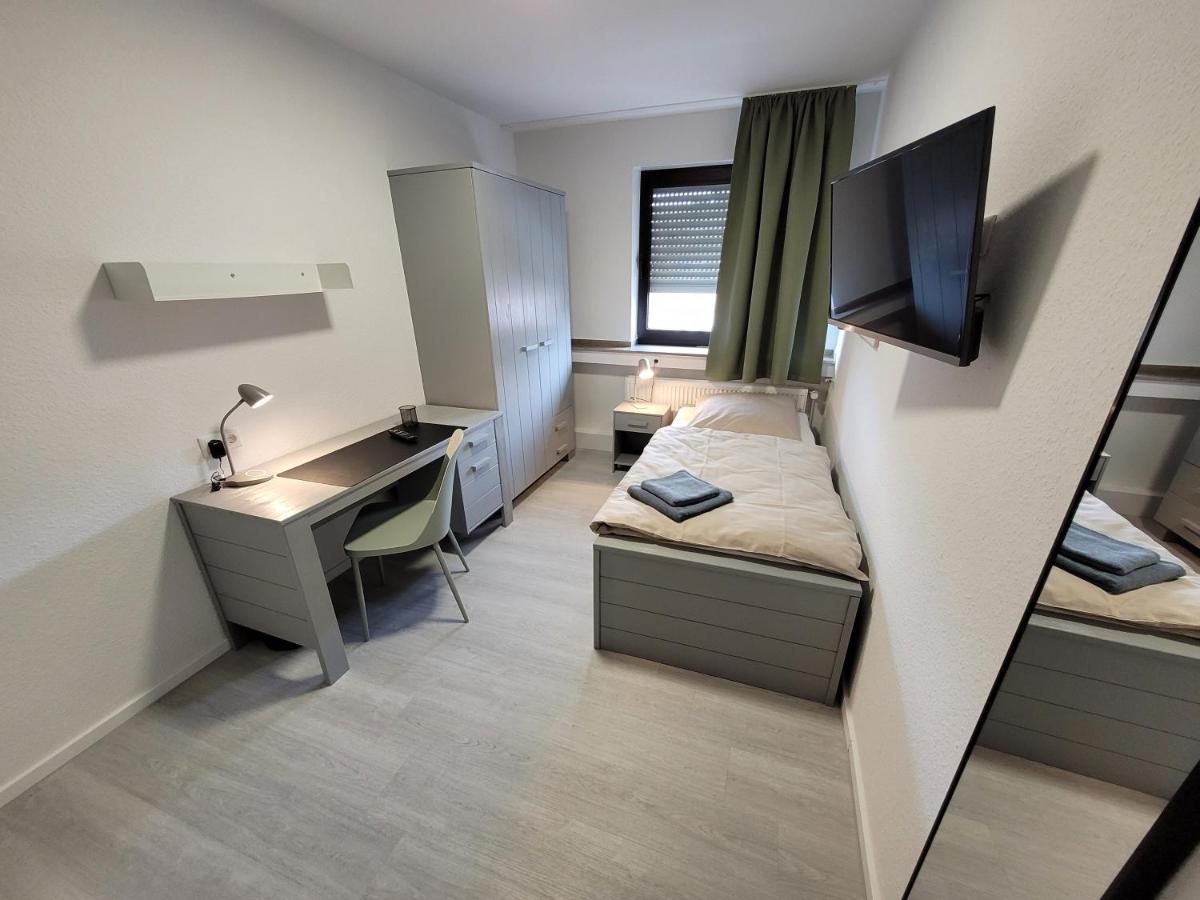 Guesthouse Wi Rooms Юліх Екстер'єр фото